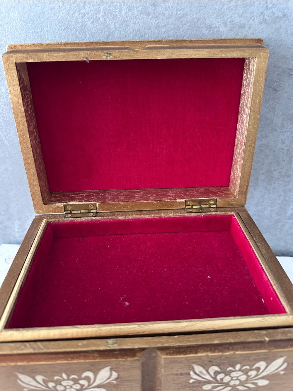 Vintage Gold FLORENTINE JEWELRY Music Box JAPAN Velvet Interior WORKS - Picture 5 of 10